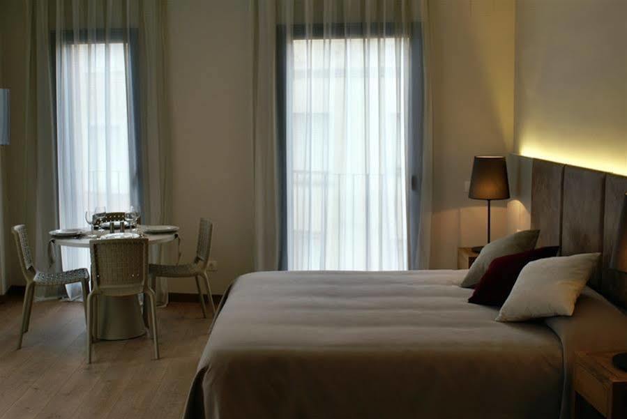 פיגוארז Aparthotel K מראה חיצוני תמונה